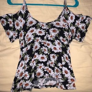 Daisy off the shoulder top